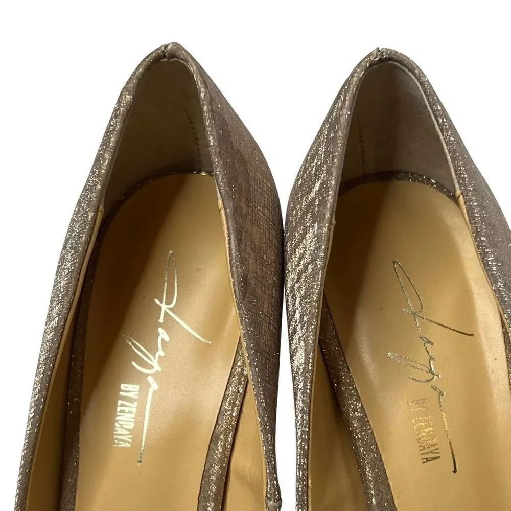 Zaya by Zendaya gold shimmer high heel pumps size 6.5. - Picture 10 of 12